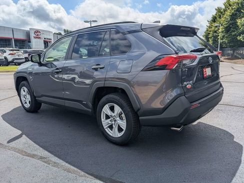 Used 2019 Toyota RAV4 XLE AWD/4WD image 7