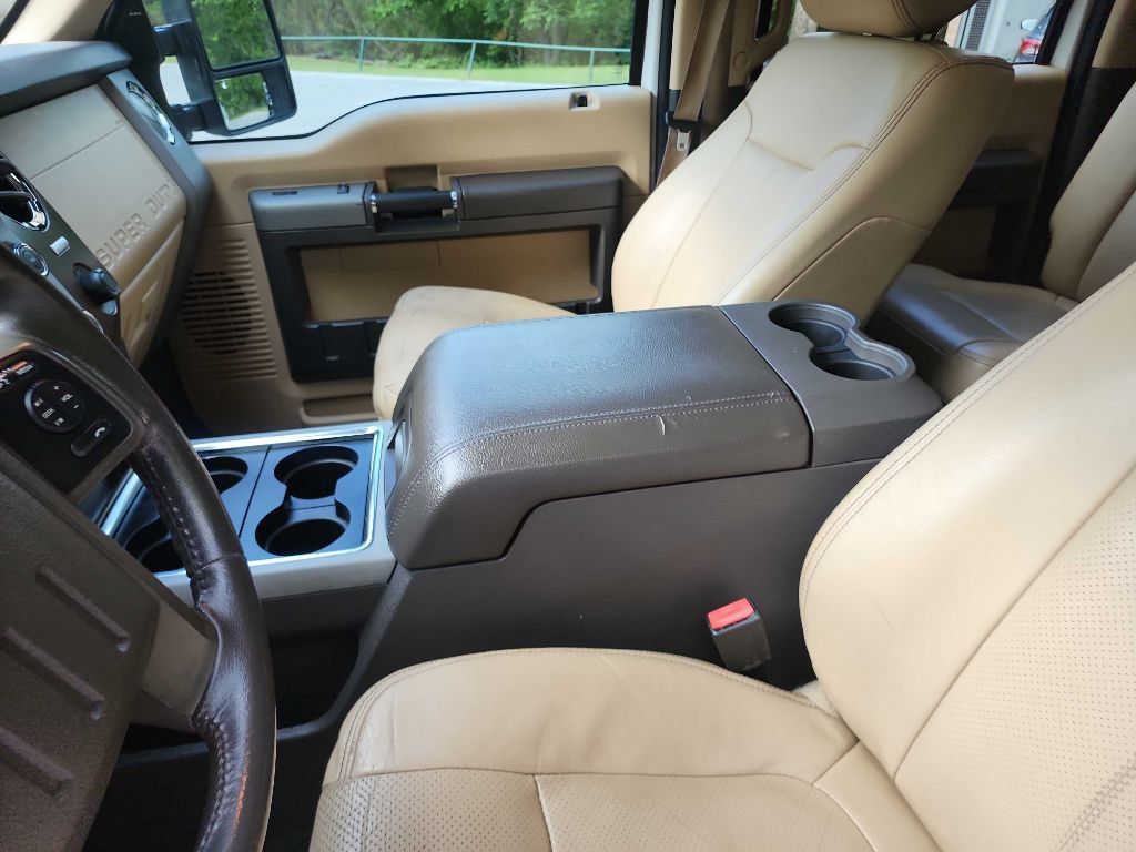 Used 2016 Ford F350 Lariat w/ Lariat Ultimate Package AWD/4WD image 33