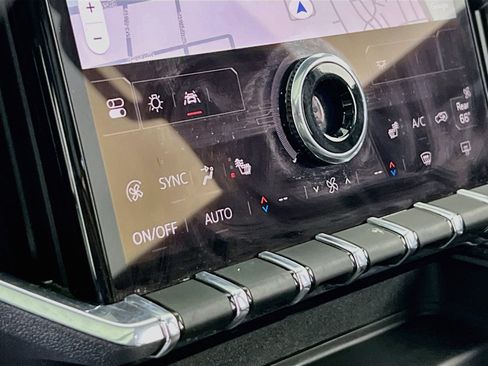 Used 2024 GMC Acadia Elevation w/ Black Edition image 20