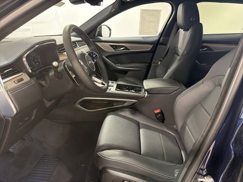 New 2026 Jaguar F-PACE R-Dynamic S image 11