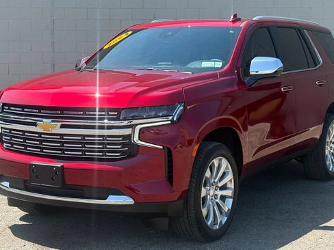 Used 2024 Chevrolet Tahoe Premier AWD/4WD image 2