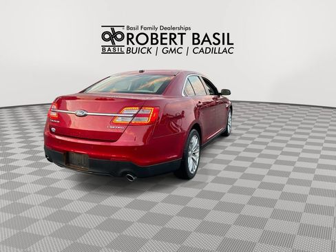 Used 2019 Ford Taurus Limited FWD image 8