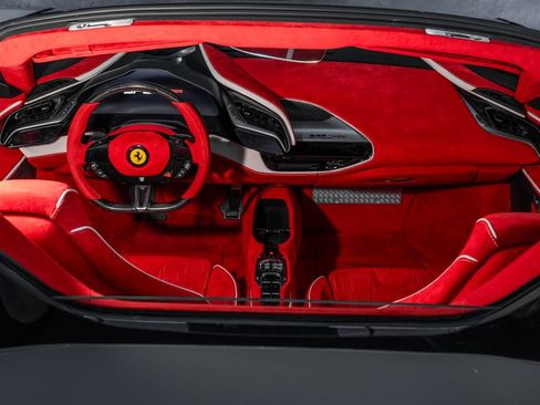 Used 2022 Ferrari SF90 Spider AWD/4WD image 36