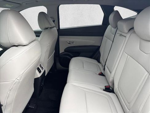 Certified 2025 Hyundai Tucson SEL image 16
