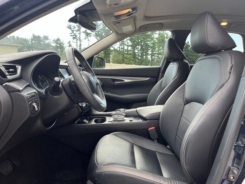 Used 2023 INFINITI QX50 Luxe AWD/4WD image 16