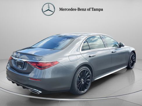 Used 2026 Mercedes-Benz S 580 4MATIC Sedan image 4