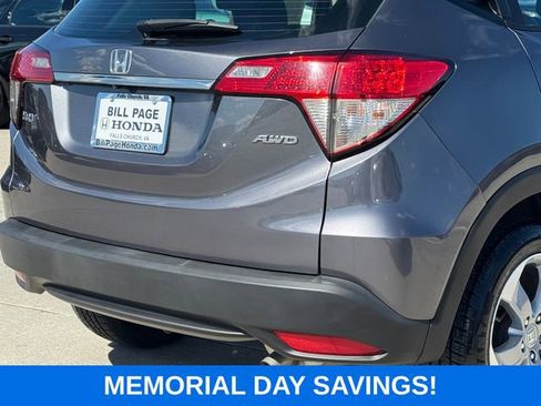 Used 2022 Honda HR-V LX image 7