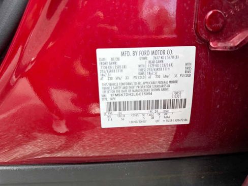 Used 2020 Ford Explorer XLT w/ Equipment Group 202A image 34