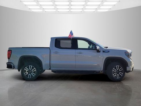 New 2026 GMC Sierra 1500 AT4 w/ AT4 Premium Package image 3