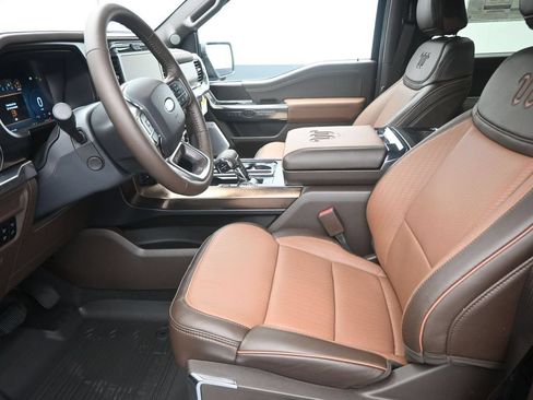 Used 2025 Ford F150 King Ranch w/ FX4 Off-Road Package AWD/4WD image 9