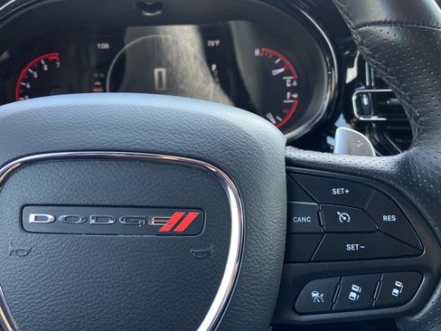 Used 2025 Dodge Durango GT AWD/4WD image 32