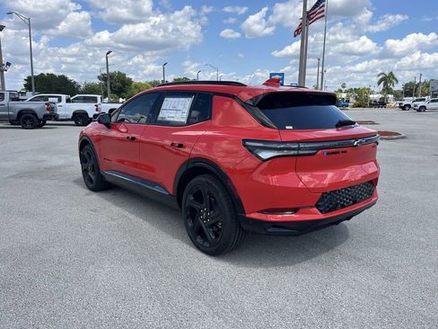 New 2025 Chevrolet Equinox EV RS image 5