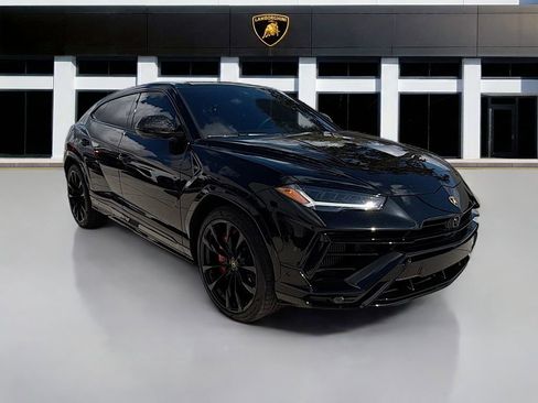 Used 2024 Lamborghini Urus S image 7