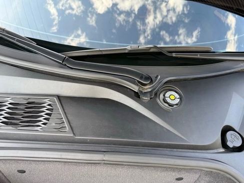 Used 2023 Chevrolet Corvette Stingray Preferred Cpe w/ Battery Protection Package RWD image 91