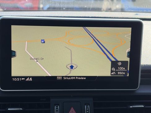 Used 2018 Audi Q5 2.0T Premium Plus w/ Premium Plus Package image 27