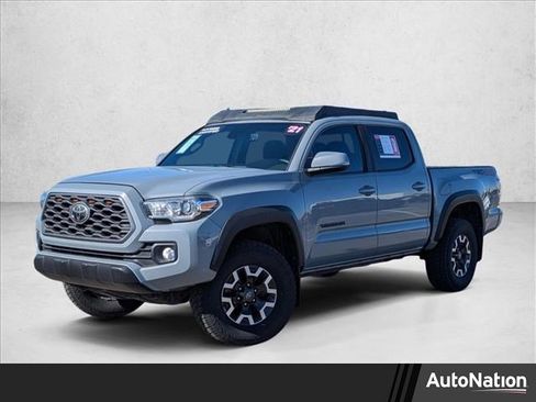 Used 2021 Toyota Tacoma TRD Off-Road w/ Technology Package AWD/4WD image 1