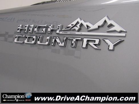 Certified 2025 Chevrolet Silverado 2500 High Country w/ High Country Premium Package image 5