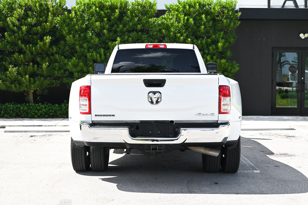 Used 2024 RAM 3500 Big Horn AWD/4WD image 3