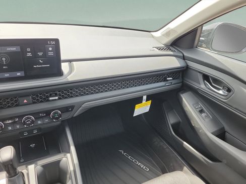 New 2026 Honda Accord SE image 17
