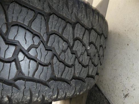 Used 2019 Chevrolet Traverse LT w/ LT Premium Package image 39