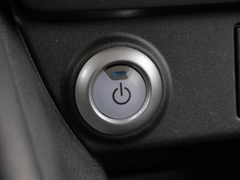 Used 2024 Nissan Leaf S image 27