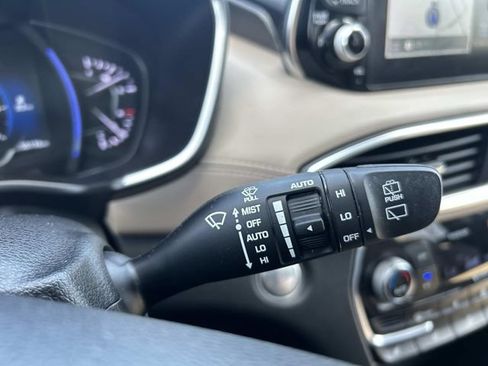 Used 2020 Hyundai Santa Fe Limited AWD/4WD image 28
