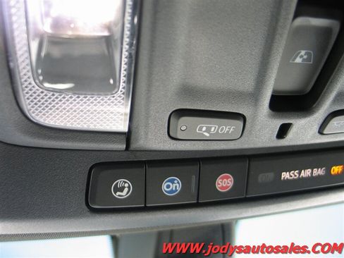 Used 2021 GMC Sierra 1500 AT4 w/ AT4 Premium Package AWD/4WD image 26