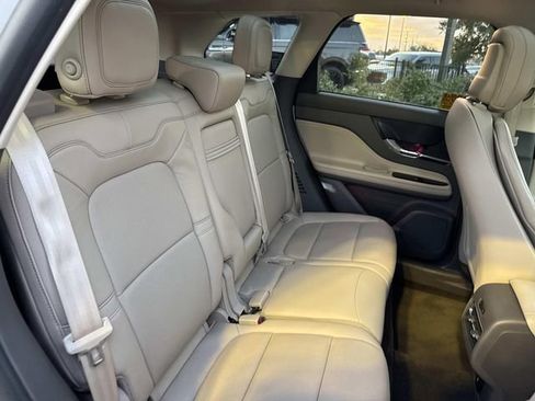 Used 2020 Lincoln Corsair Reserve w/ Equipment Group 201A image 9