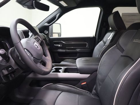 New 2026 RAM 2500 Laramie image 9