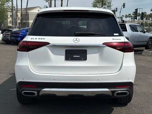 Certified 2024 Mercedes-Benz GLE 350 4MATIC w/ 3rd Row Seat Package image 18