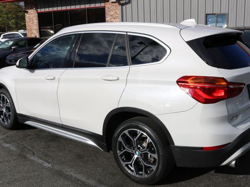 Used 2021 BMW X1 sDrive28i image 6