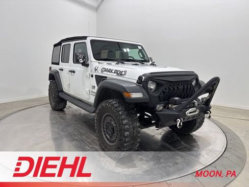 Used 2020 Jeep Wrangler Unlimited Sport image 1