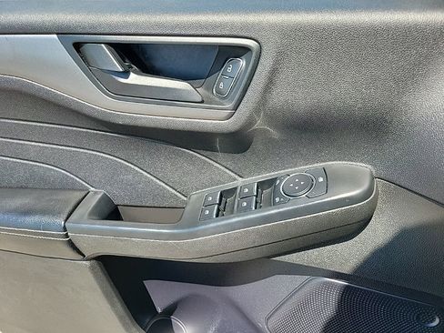 Used 2024 Ford Escape Active AWD/4WD image 14