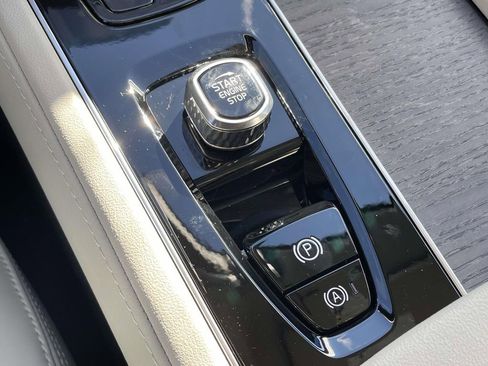 New 2026 Volvo XC90 B5 Ultra image 21