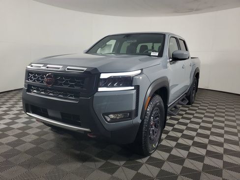 New 2026 Nissan Frontier Pro-X w/ Tow Package image 8