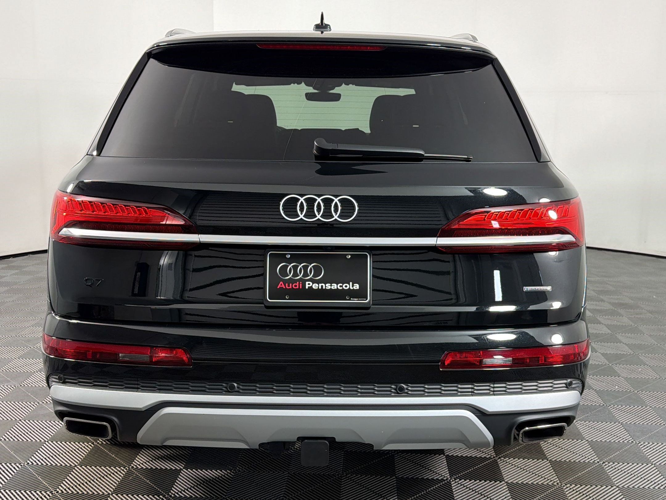 Used 2026 Audi Q7 3.0T Premium Plus AWD/4WD image 8