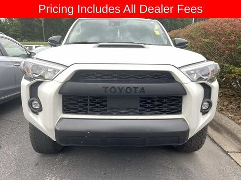 Used 2023 Toyota 4Runner TRD Off-Road Premium w/ Moonroof Package AWD/4WD image 13