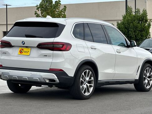 Used 2023 BMW X5 xDrive40i w/ Premium Package image 4