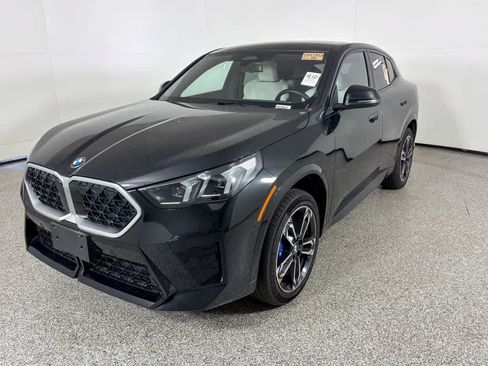 Certified 2026 BMW X2 xDrive28i AWD/4WD image 1