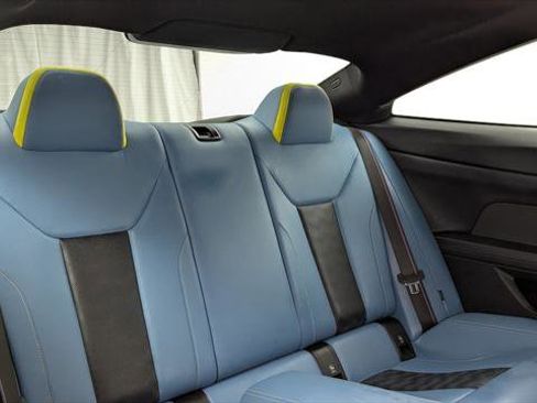 Used 2023 BMW M4 xDrive Competition w/ Executive Package image 17
