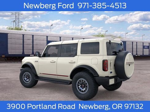 New 2026 Ford Bronco Outer Banks AWD/4WD image 6