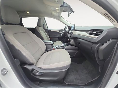 Certified 2022 Ford Escape SE w/ Convenience Package image 15