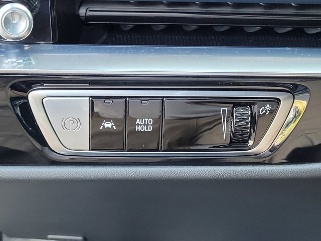 Certified 2024 Cadillac Lyriq Tech RWD image 13
