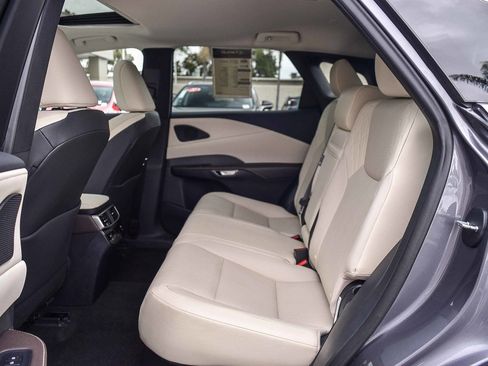 Used 2023 Lexus RX 350 FWD w/ Cold Area Package image 18