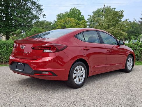 Used 2019 Hyundai Elantra SE FWD image 7