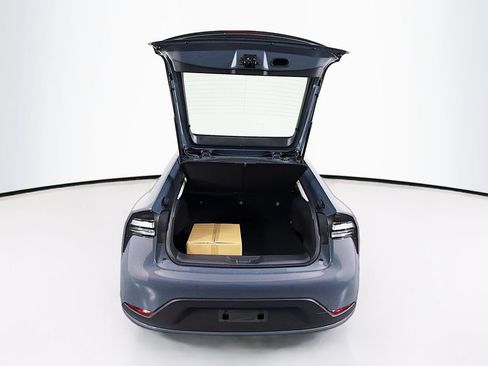 New 2026 Toyota Prius Plug-In Hybrid FWD image 25
