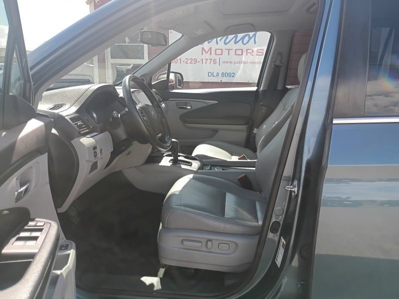 Used 2017 Honda Pilot EX-L image 9