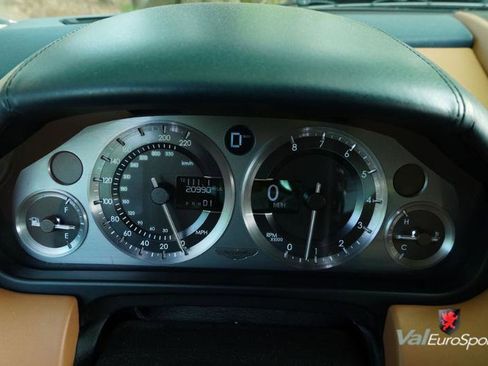 Used 2006 Aston Martin DB9 Volante image 14