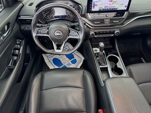 Used 2024 Nissan Altima 2.5 SR w/ SR Premium Package image 30