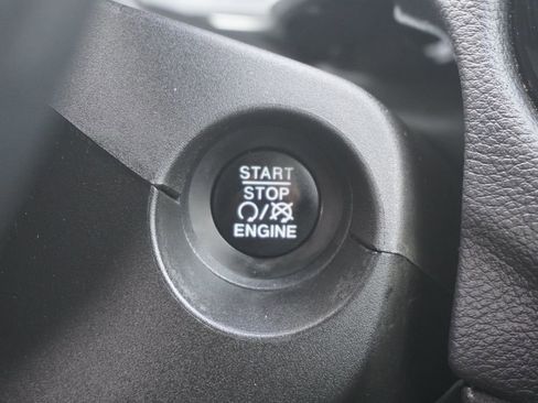 Used 2018 Jeep Compass Limited w/ Navigation Group image 24